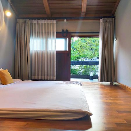 Yellow Pillow Village Chiang Mai Exterior foto