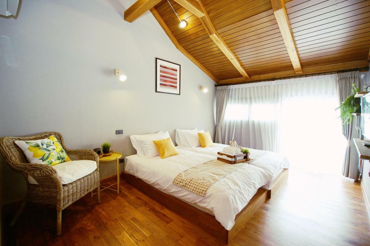 Yellow Pillow Village Chiang Mai Exterior foto